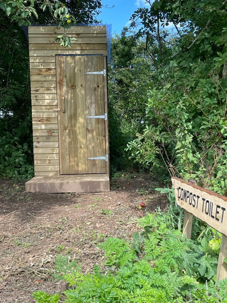 Roe Deer Meadow At Carr House Farm Hotel Scarborough Buitenkant foto